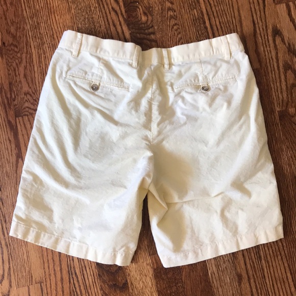 Men’s Gap light yellow shorts - Picture 4 of 5